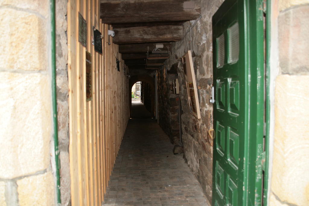 Le Magasin A Sel Bed & Breakfast Крозон Екстериор снимка
